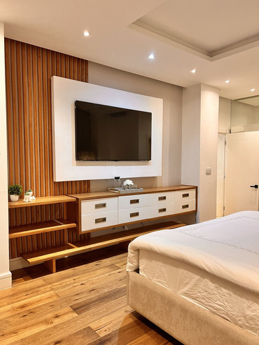 Venta De Hermoso Apartamento Con Vista A La Marina De Cap Cana, Punta Cana