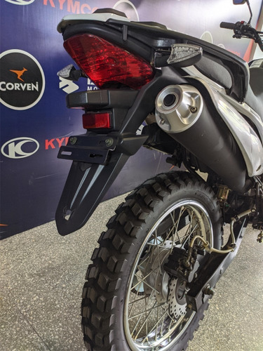 Imagen 10 de 15 de Corven Triax 250cc R3 0km Pune Motos