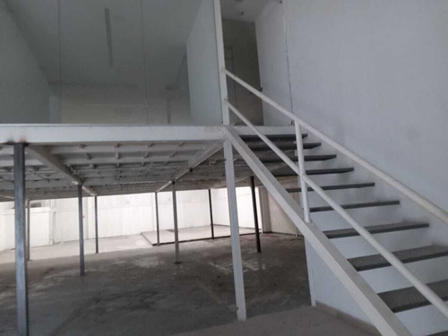 Excelente Local Comercial 525m2 En San Pedro De Los Pinos