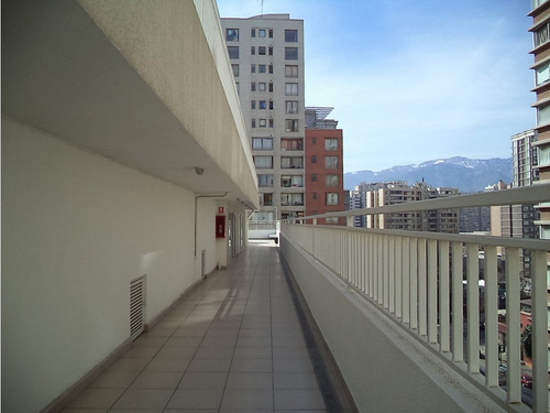 Arriendo Metro Santa Lucia / Carmen / Marin