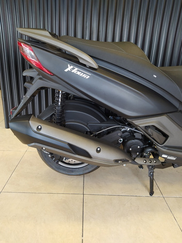 Kymco Xtown 250 Negro Mate 2021 0km
