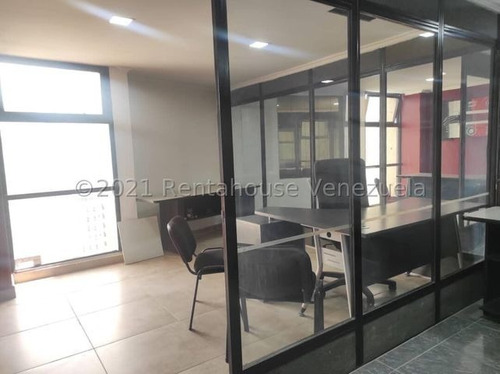 Imagen 9 de 16 de Oficina Remodelada En Venta Torre Cosmopolitan Maracay Estef 22-1711