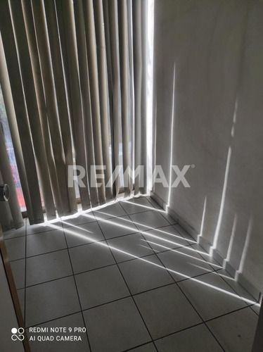 Edificio En Venta Satélite, Excelente Ubicación