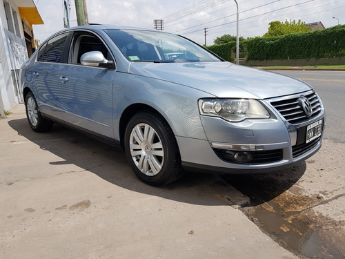 Volkswagen Passat 2.0 Fsi Luxury Tiptronic 2009