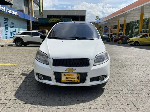 Chevrolet Aveo 1.6 Emotion Mt 4x2 2012