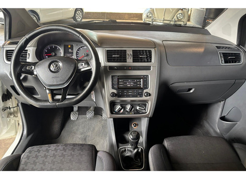 Volkswagen Fox 1.0 MPI COMFORTLINE 12V FLEX 4P MANUAL