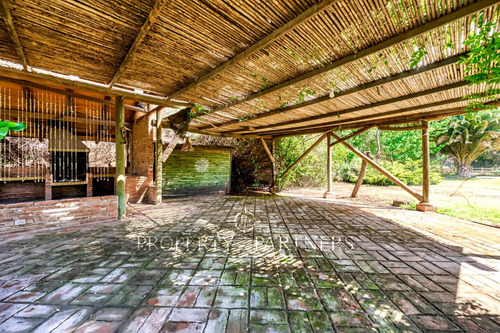 Casa Tipo Campestre Con Excelentes Terminaciones Y...