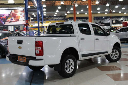 Imagem 2 de 14 de Chevrolet S10 2.5 Advantage 4x2 Cd 16v 2017