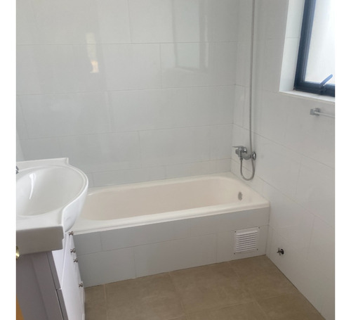 Casa En Arriendo 5d 3b 8e Centrica Precio Rebajado Chillan