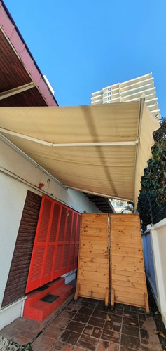Imagen 1 de 3 de Toldo Color Crema De 2.40 X 4.00 Mtrs