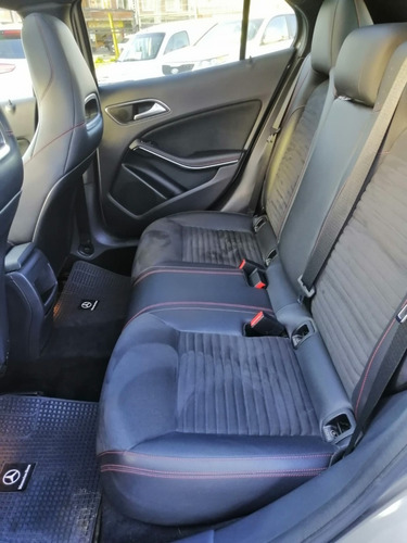 Imagen 9 de 15 de Mercedes Benz Gla 220 Cdi