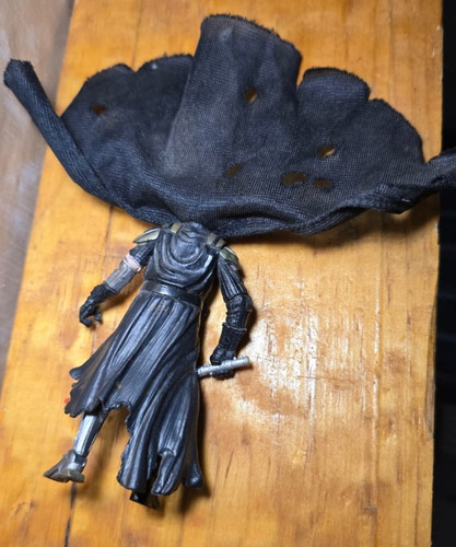 Figura Darth Vader Battle Damage 2007 (Usado)