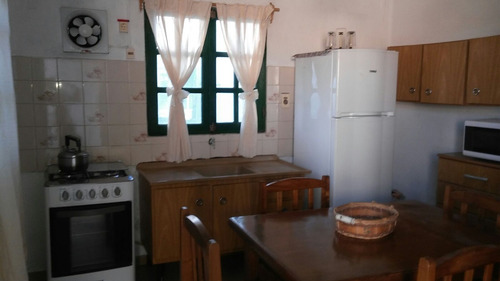 Imagen 4 de 12 de Casa Muy Funcional ,a 1 Y Media De Playa, Centro Y Servicios
