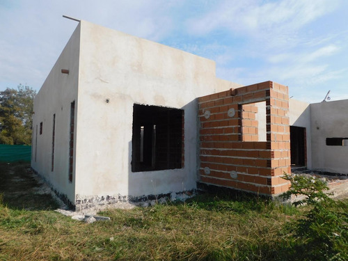 Imagen 12 de 27 de Casa En Venta - Fincas De Alvarez