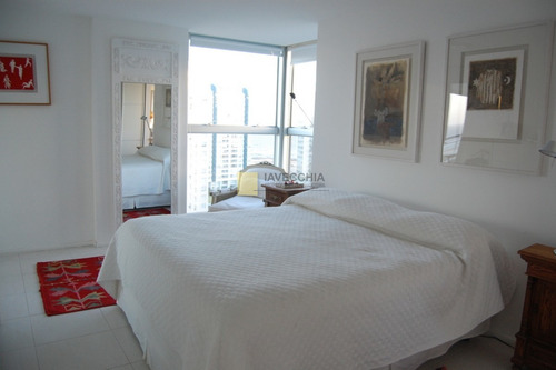 Imagen 10 de 22 de Venta De Apartamento De 3 Dormitorios En La Brava