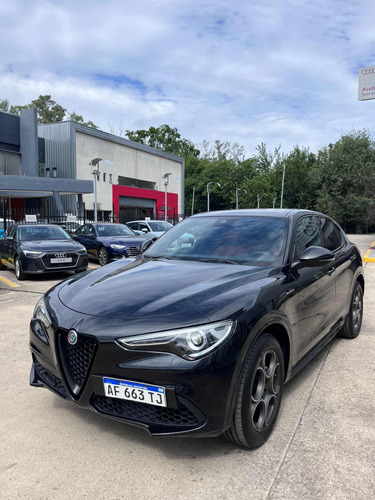 Alfa Romeo Stelvio 2.0 280cv At Q4 Veloce