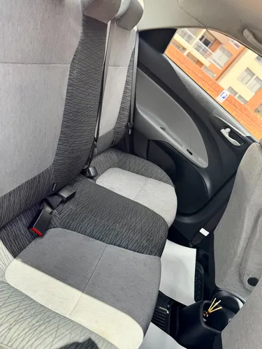 Kia Soluto 1.4L Lx 5Mt Ac