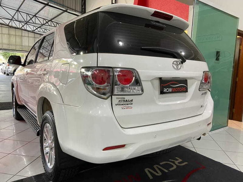 Imagem 6 de 15 de Toyota Hilux Sw4 Sr 4x2 2.7 Aut 2015