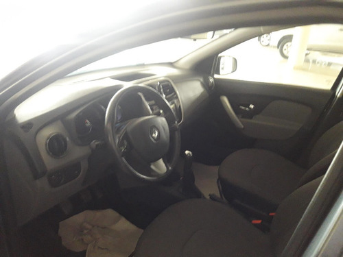 Imagen 7 de 9 de Logan Privilege 1.6 16v - 2017 - 46.000 Km