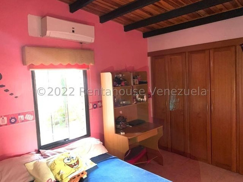 Imagen 5 de 30 de Casas En Venta En Villa Roca Cod # 23-9822 Negociable! Información Comunícate 412-1498654 Katty Vasquez. Mejor Precio, Oportunidad, Inversión, Moderna, Remodelada, Amplia, Espaciosa,hermosa!!!!!!!!!