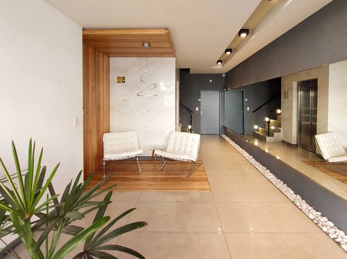 Imagen 2 de 22 de Venta De Departamento En San Cristobal