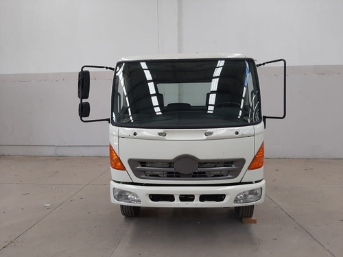 Imagen 1 de 6 de Hino 500 Modelo 2015 Con Faltantes