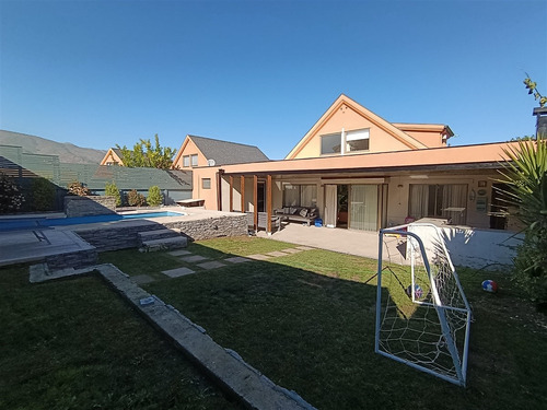 Venta 3 Dormitorios, Piscina Y Quincho Parque Brisas Norte