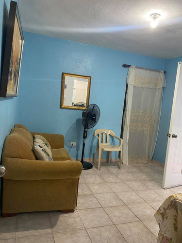 Alquiler Apartamento Amueblado De Una Habitación En La Zona Colonial, Santo Domingo