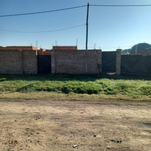 2 Terrenos En Santo Tome Con Proyecto A Terminar
