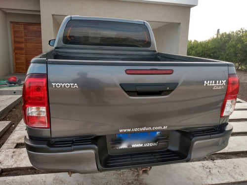 Imagen 8 de 8 de Toyota Hilux