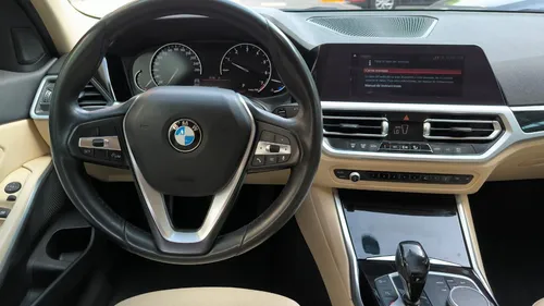 BMW Serie 3 2.0 320ia At