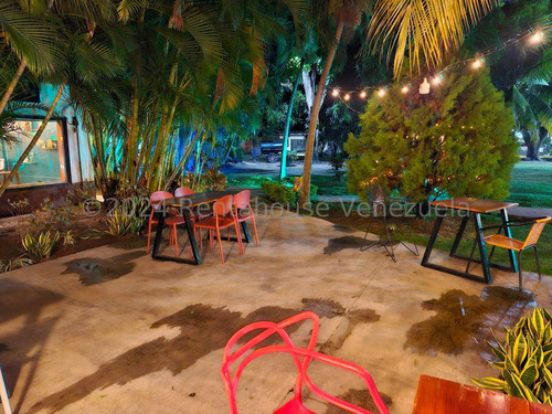 Fondo Comercio Negocio En Venta En La Arboleda Las Delicias Zona Norte Mobiliario Amplios Espacios Areas Verdes Restaurante Licores Estef 24-25163
