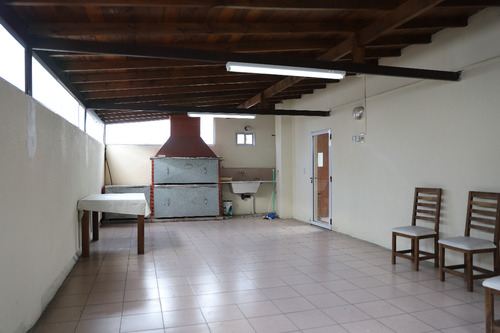Venta Departamento 3 Amb , Zona Guemes!!