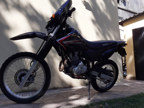 Imagen 3 de 6 de Honda Tornado 250
