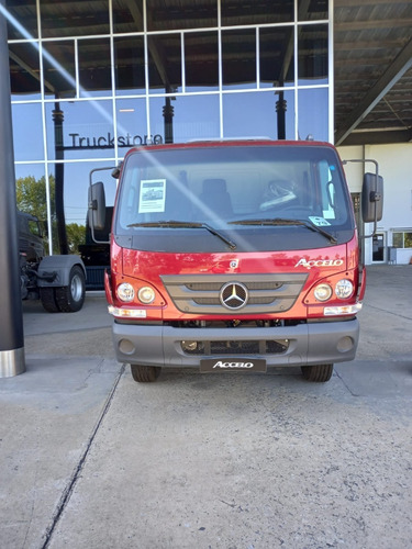 Imagen 9 de 11 de Mercedes Benz Accelo 1016/39 Caja Automatizada