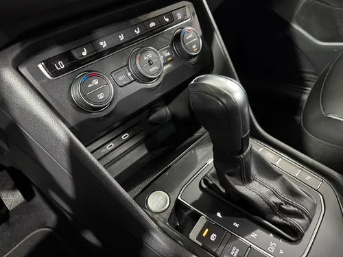 Volkswagen Tiguan 2.0 Highline At
