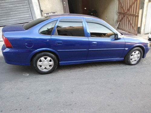 Imagem 9 de 10 de Chevrolet Vectra 2000 2.2 Gls 4p 8v Azul