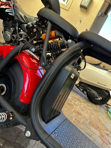 Imagen 3 de 5 de Scooter Electrico Sunra Spyracing