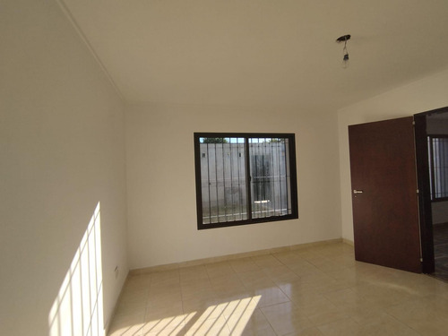 Casa En Ringuelet