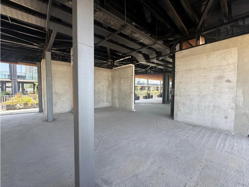 Arriendo De Locales Comerciales, San Diego, Santiago