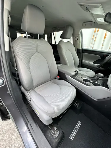 Toyota Highlander 3.5 Le At
