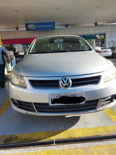 Volkswagen Voyage 2012 1.0 Vht Total Flex 4p