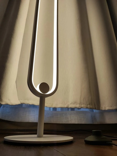Imagen 6 de 8 de Lámpara De Pie Led Minimalista 1.42 Mt Aluminio Ovalada