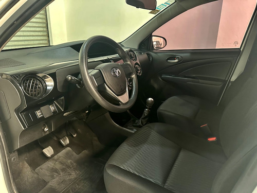 Toyota Yaris 1.5 107cv Xls Cvt