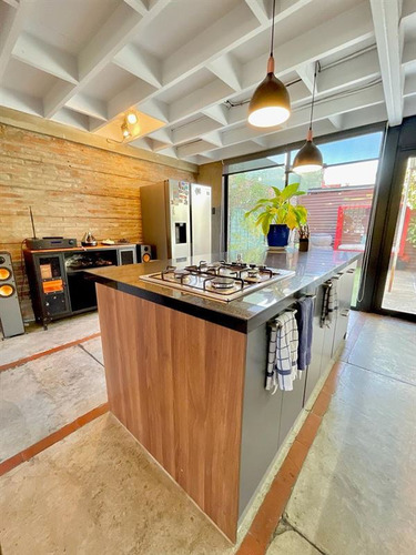 Casa En Venta En Ñuñoa