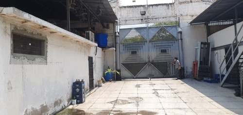 Imagen 3 de 8 de Vendo Galpon Y Terreno De 790mtrs2 En Av Municipal De Plc