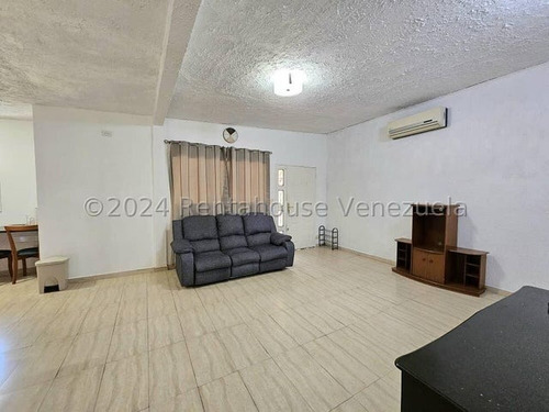 Estupendo Apartamento En Venta El Limón Resid. Conjunto Privado Los Manguitos 25-4784 Hc