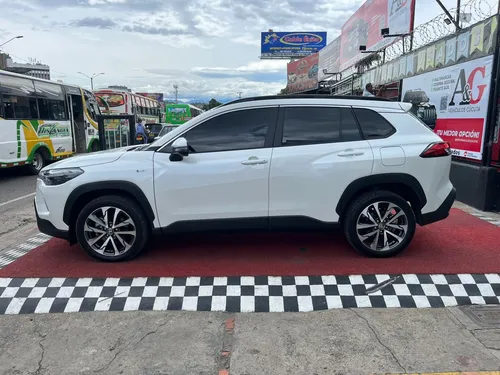 Toyota Corolla CROSS SEG HÍBRIDA 1.8 AT