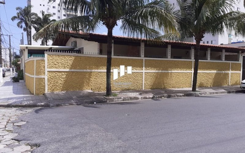 Imagem 4 de 15 de Casa Com 3 Dormitórios E Piscina Na Guilhermina Em Praia Grande Sp.