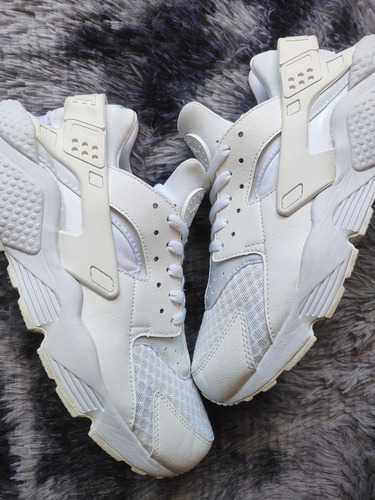 Nike Air Huarache Run All White, #28.5 Cm (Usado)
